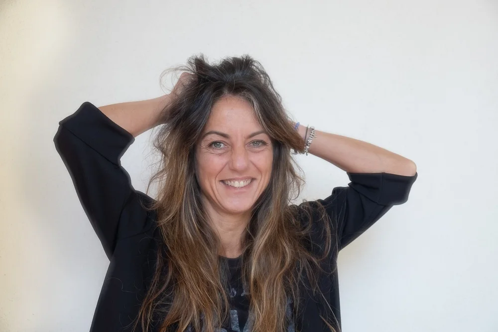 Ritratto di Alessandra, fondatrice di Ale Hair Studio